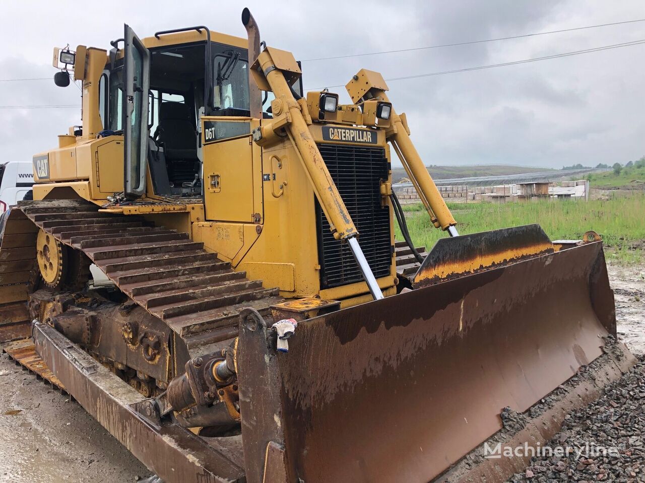 بلدوزر Caterpillar D6T  LGP