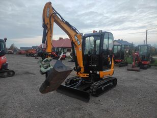 حفارة صغيرة JCB 8026 CTS