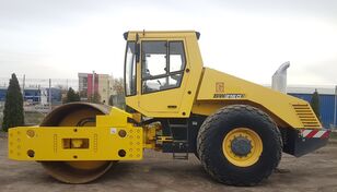 مدحلة لأعمال دك التربة BOMAG BW216 D-3