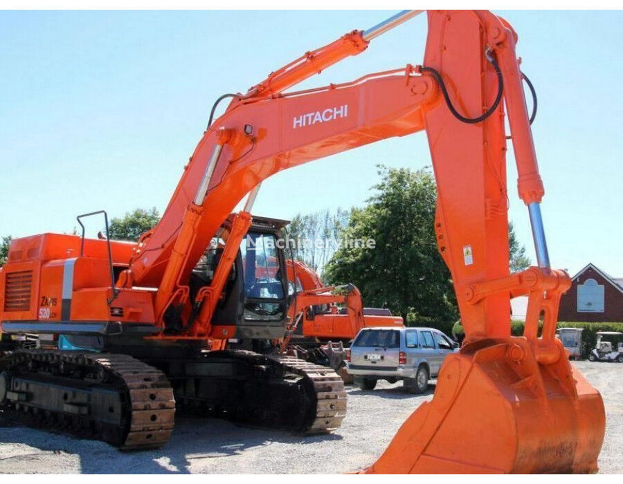 حفارة مجنزرة Hitachi  ZX 520 LC H-3